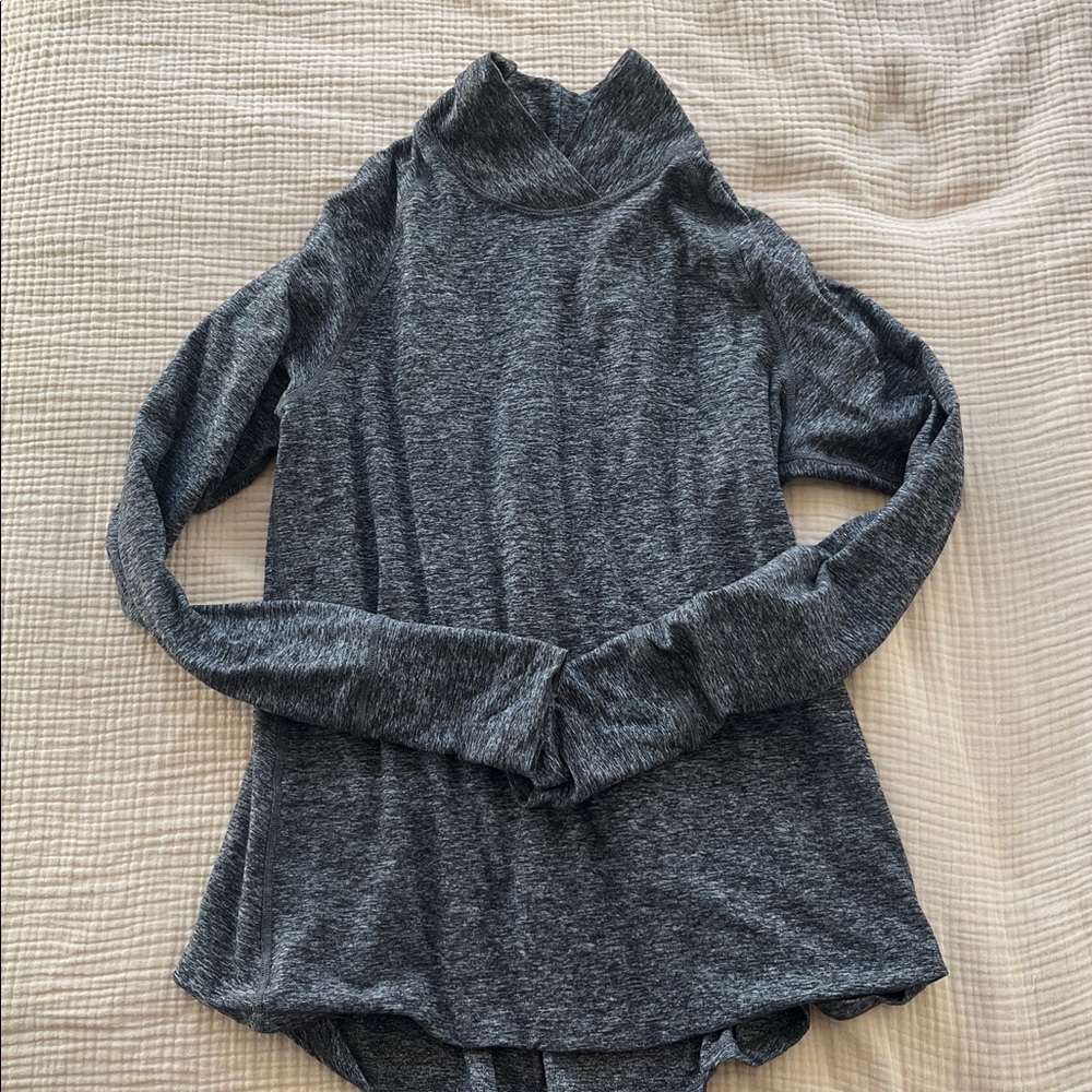 Lululemon Grey Turtleneck Pullover